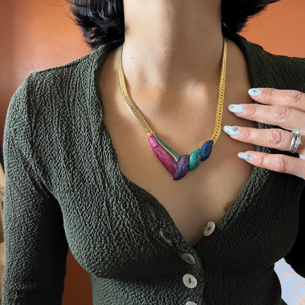 vintage‎ 80s enamel v design stripe necklace gold tone chain link